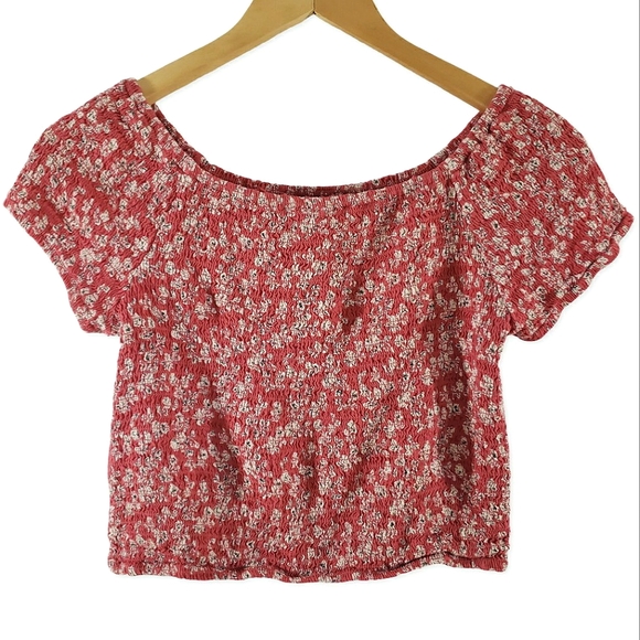 VGUC Japna Tiny Floral Cropped Top Off Shoulder Smocking Size L - Picture 2 of 5